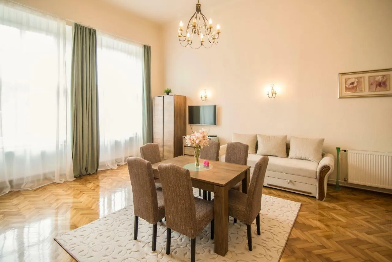 Apartment Suzy Apartman Eger