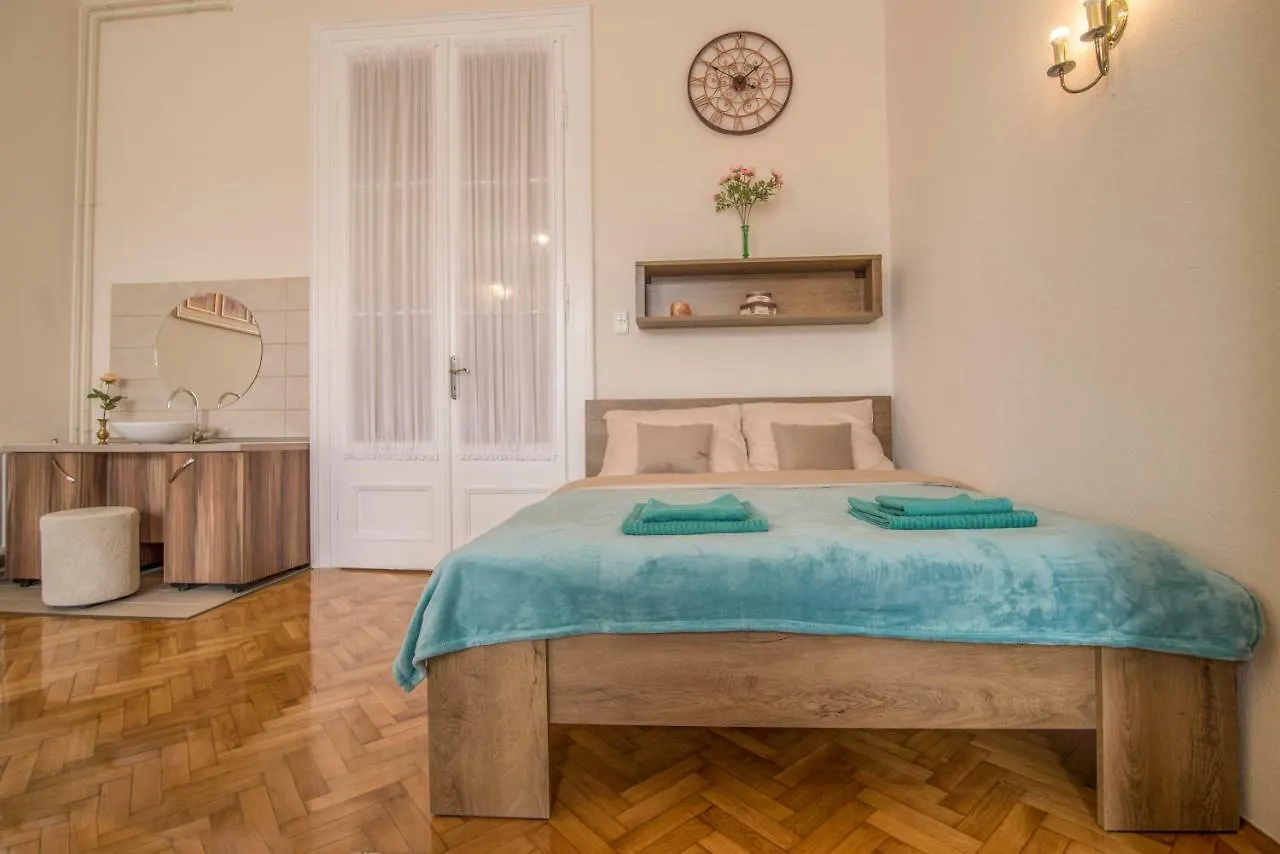 Suzy Apartman Eger Hungary